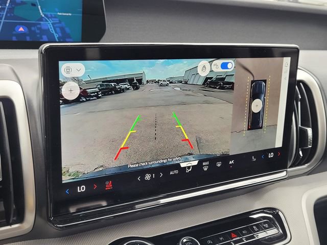 New 2026 Ford Expedition Active RWD image 17
