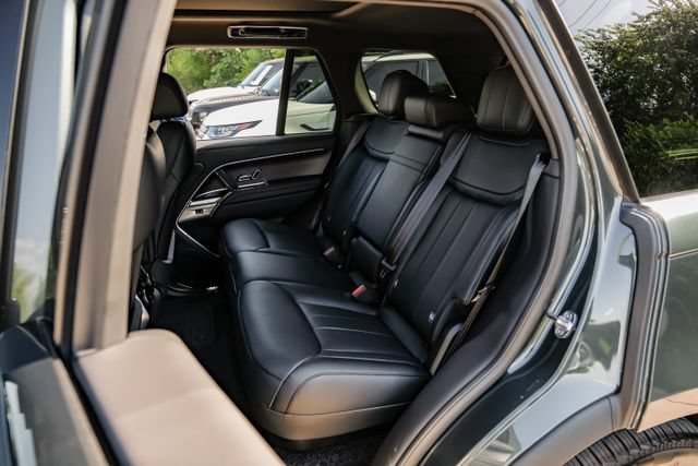 New 2026 Land Rover Range Rover SE AWD/4WD image 47
