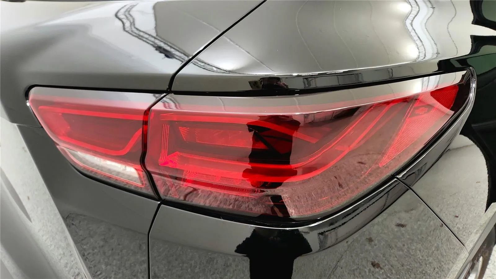 Used 2023 Chevrolet Blazer LT image 15