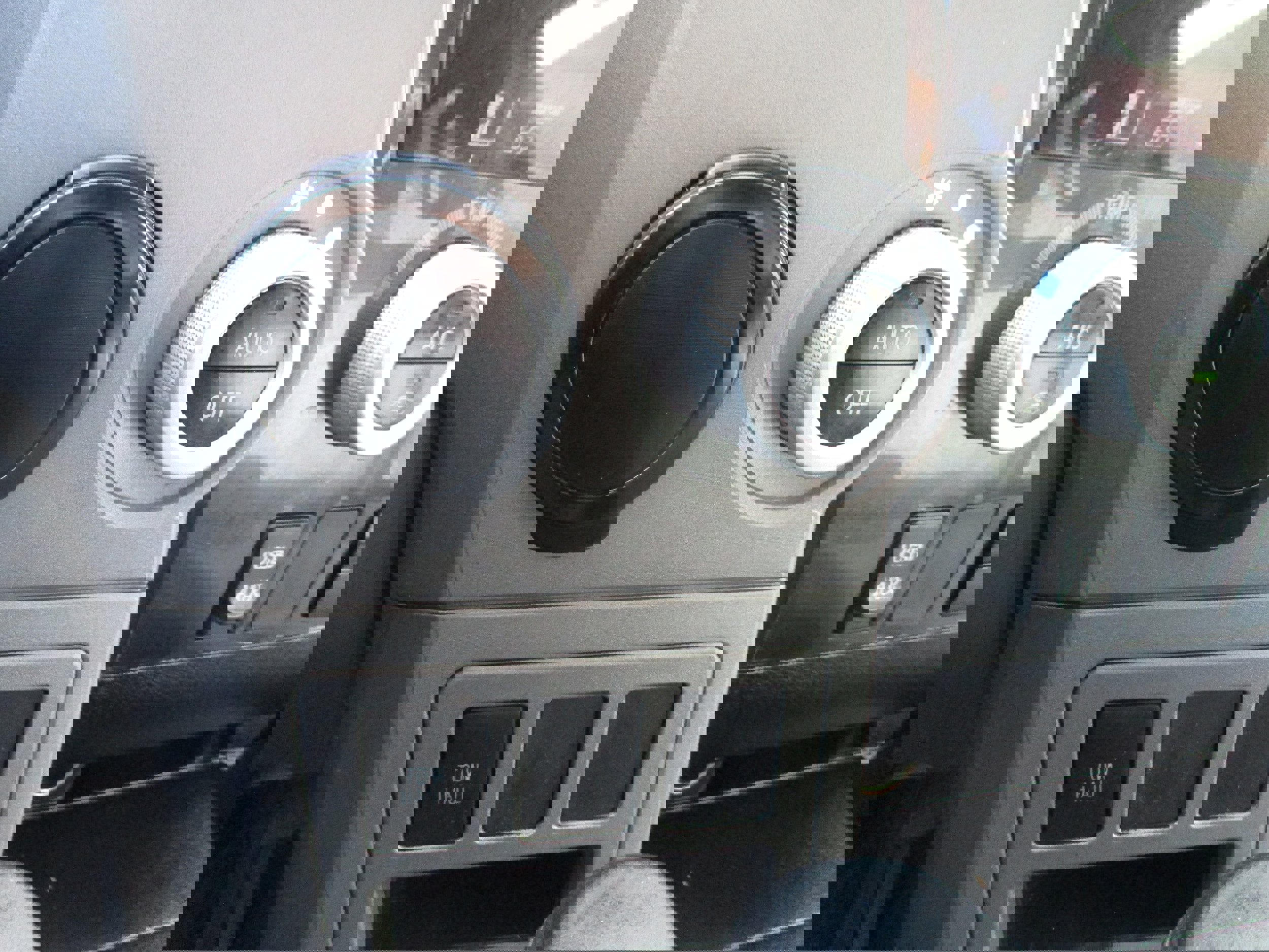 Used 2013 Toyota Sequoia SR5 image 15