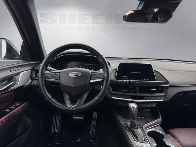 Used 2025 Cadillac CT4 Sport image 3