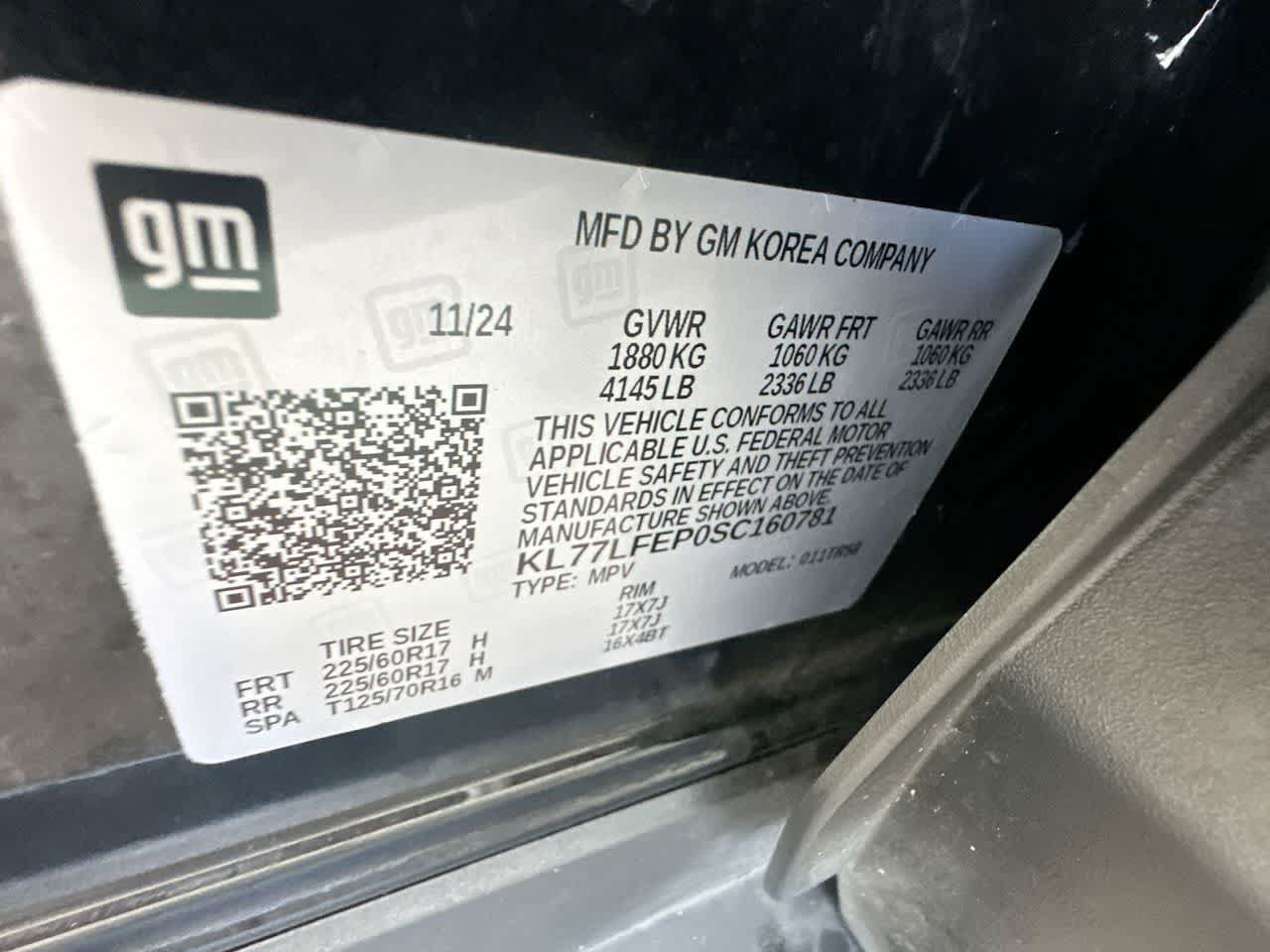 Used 2025 Chevrolet Trax LS FWD image 29