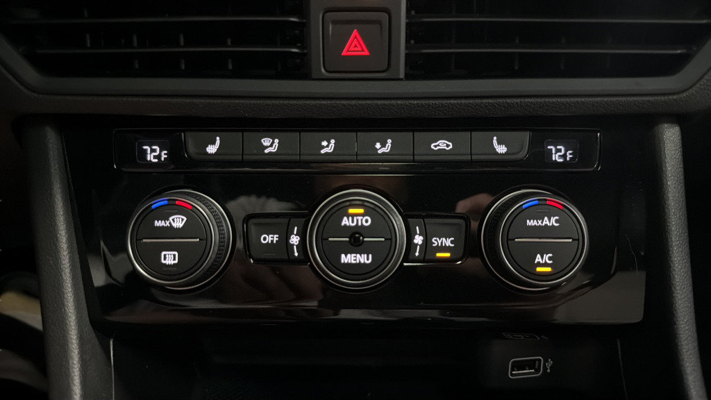 Used 2019 Volkswagen Jetta R-Line FWD image 26