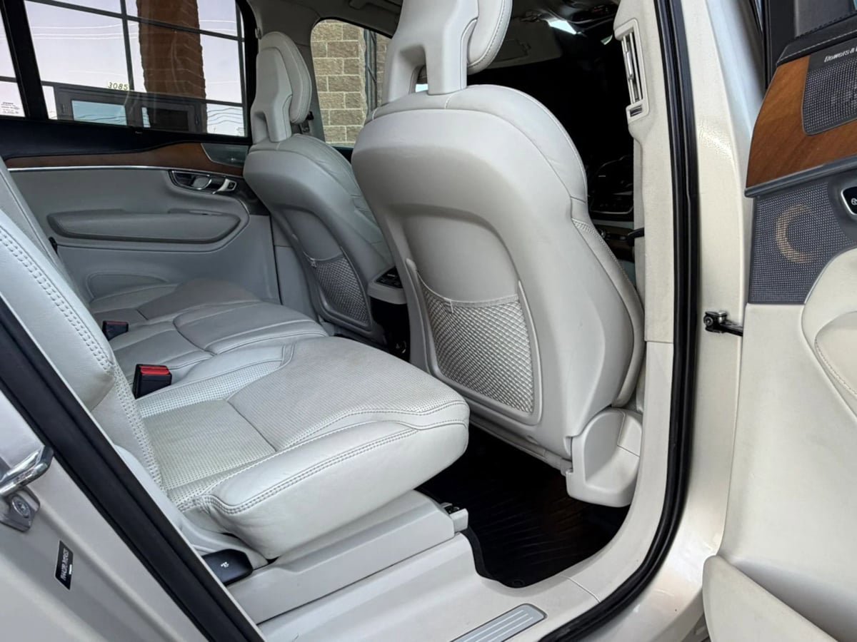 Used 2017 Volvo XC90 T6 Inscription w/ Vision Package AWD/4WD image 42