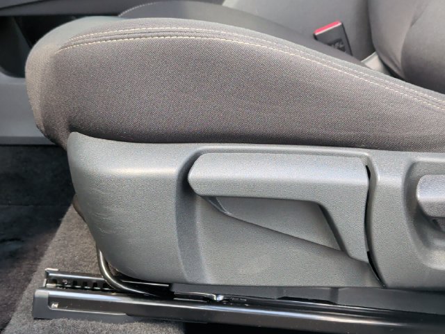 Used 2023 Nissan Rogue S FWD image 14