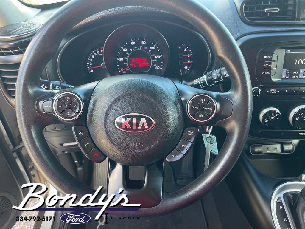 Used 2017 Kia Soul image 9