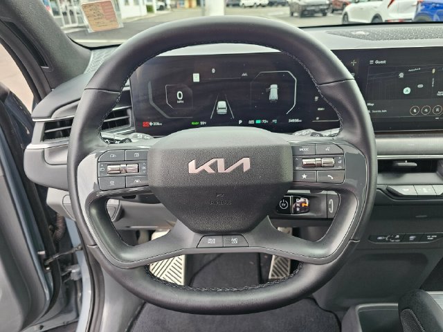 Certified 2024 Kia EV9 GT-Line AWD/4WD image 28