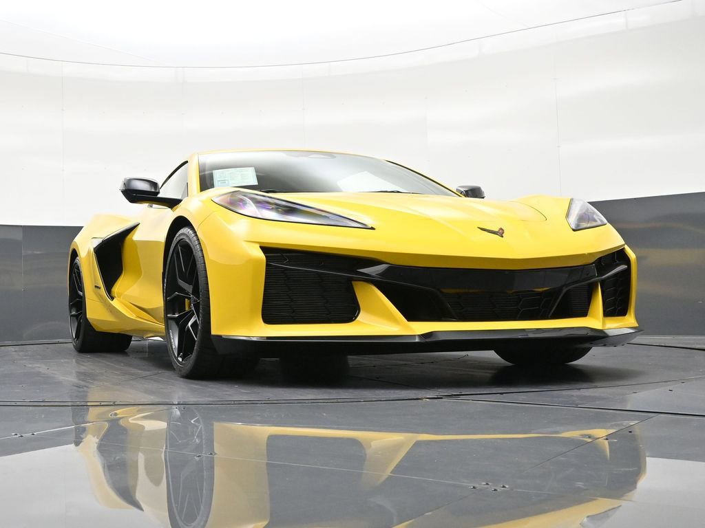 Used 2026 Chevrolet Corvette Z06 w/ Stealth Interior Trim Package image 29