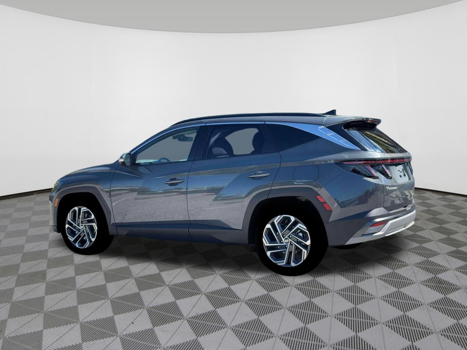 New 2026 Hyundai Tucson Limited AWD/4WD image 4