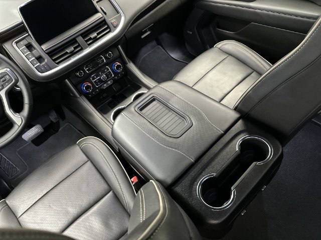 Used 2024 Chevrolet Tahoe Premier AWD/4WD image 24