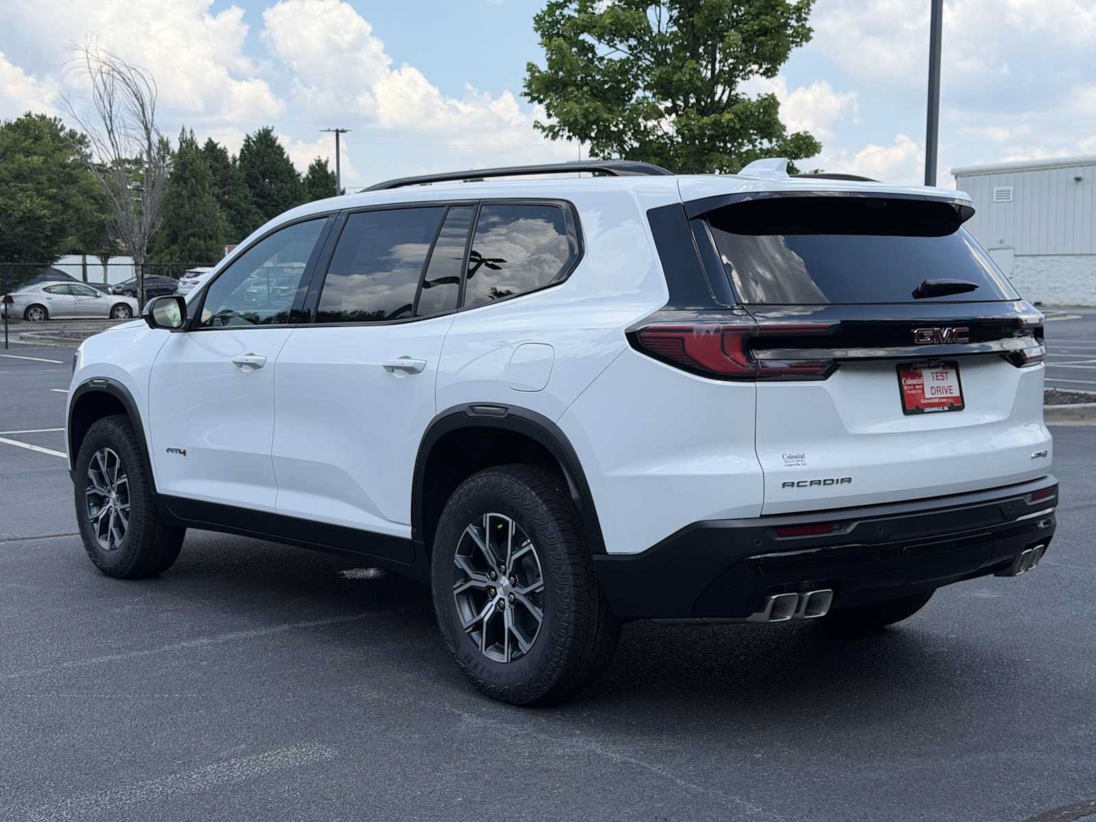 New 2026 GMC Acadia AT4 w/ Luxury Package AWD/4WD image 25