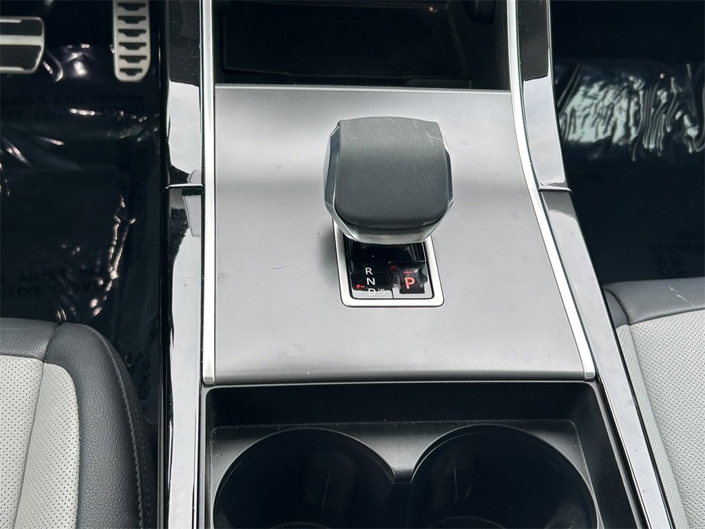 Used 2024 Land Rover Range Rover Evoque Dynamic SE image 21