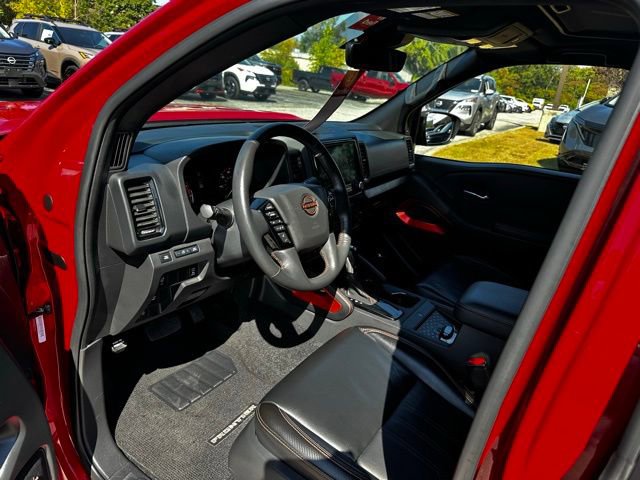 Used 2023 Nissan Frontier Pro-X w/ Pro-X Premium Package image 14