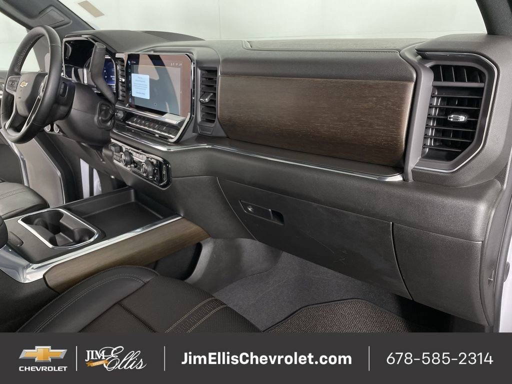 Certified 2024 Chevrolet Silverado 2500 High Country w/ Technology Package image 29