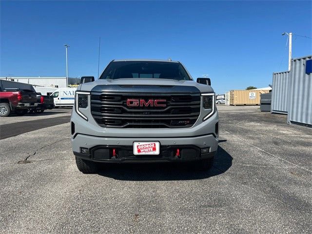 Used 2024 GMC Sierra 1500 AT4 w/ Technology Package image 9