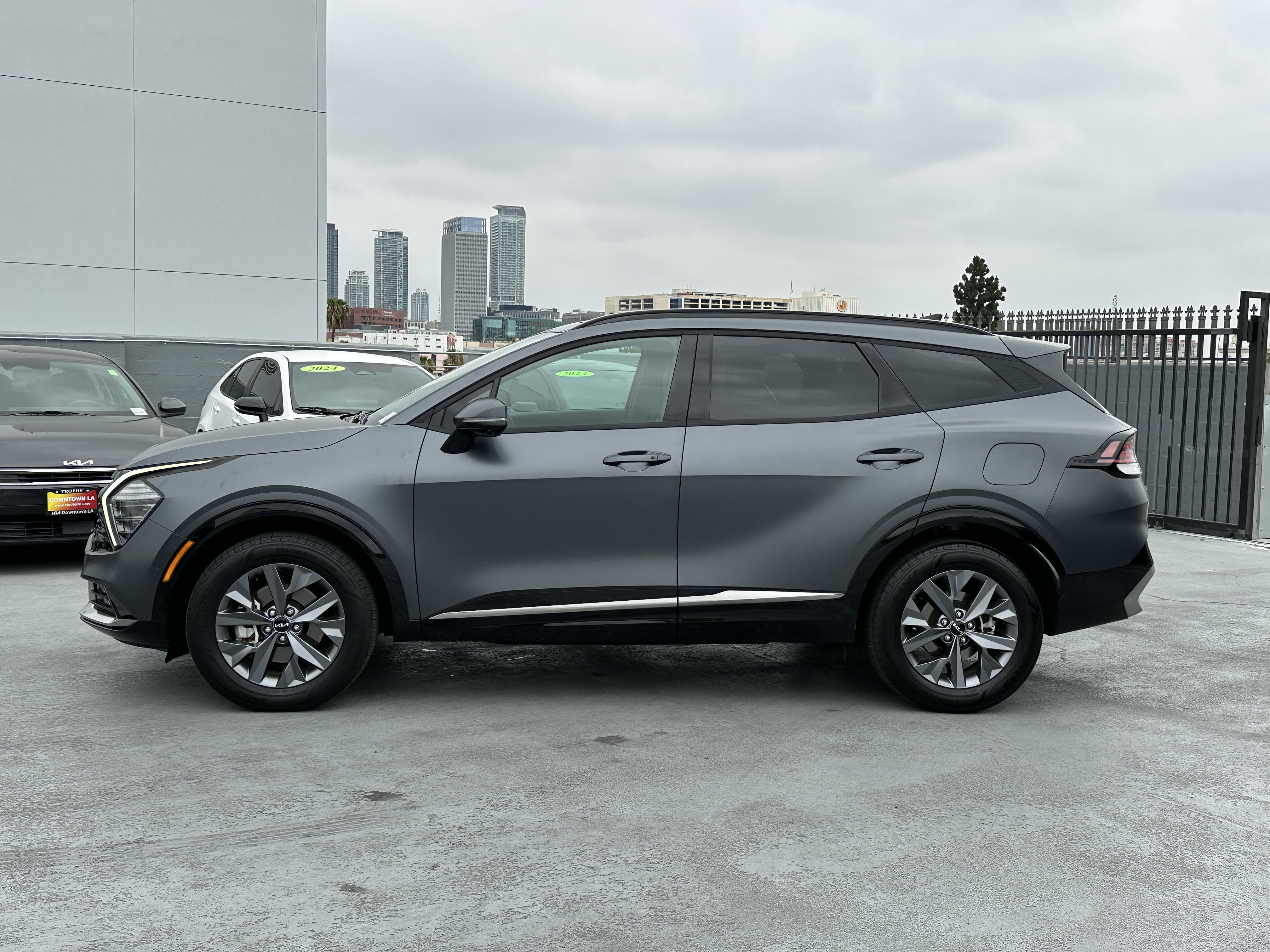 Certified 2023 Kia Sportage SX Prestige AWD/4WD image 3