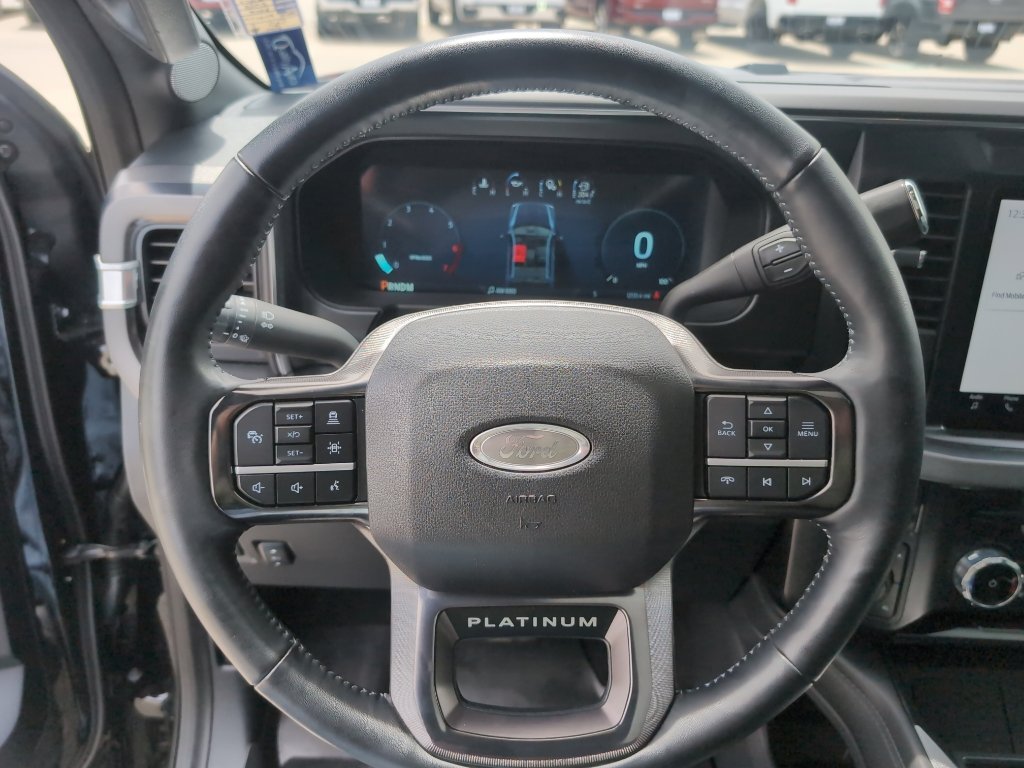 Used 2026 Ford F450 Platinum w/ FX4 Off-Road Package AWD/4WD image 12