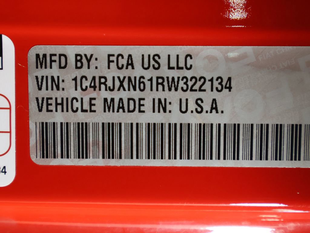 Used 2024 Jeep Wrangler Unlimited w/ LED Headlamp & Fog Lamp Group image 35