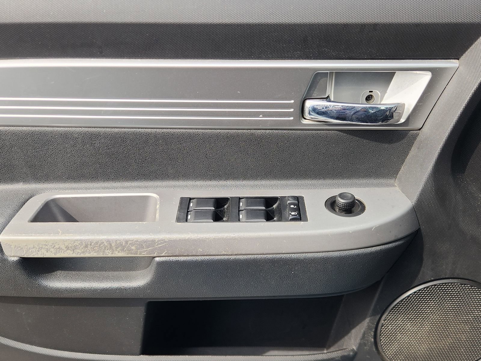 Used 2009 Chrysler Sebring Touring image 26