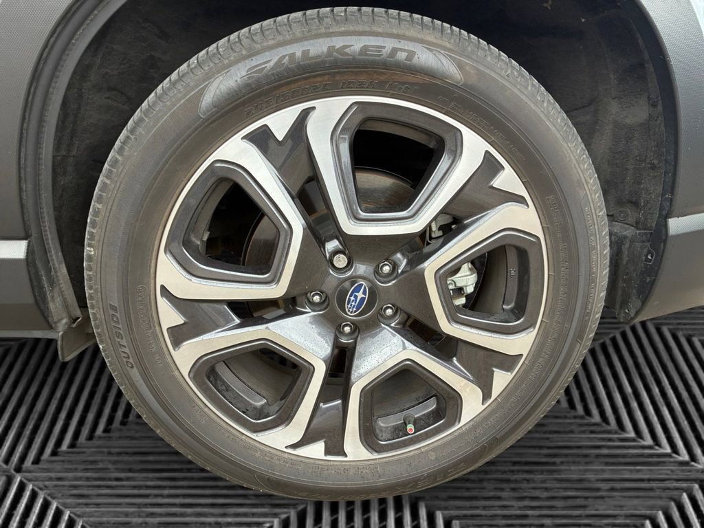 Used 2024 Subaru Ascent Limited w/ Technology Package image 14