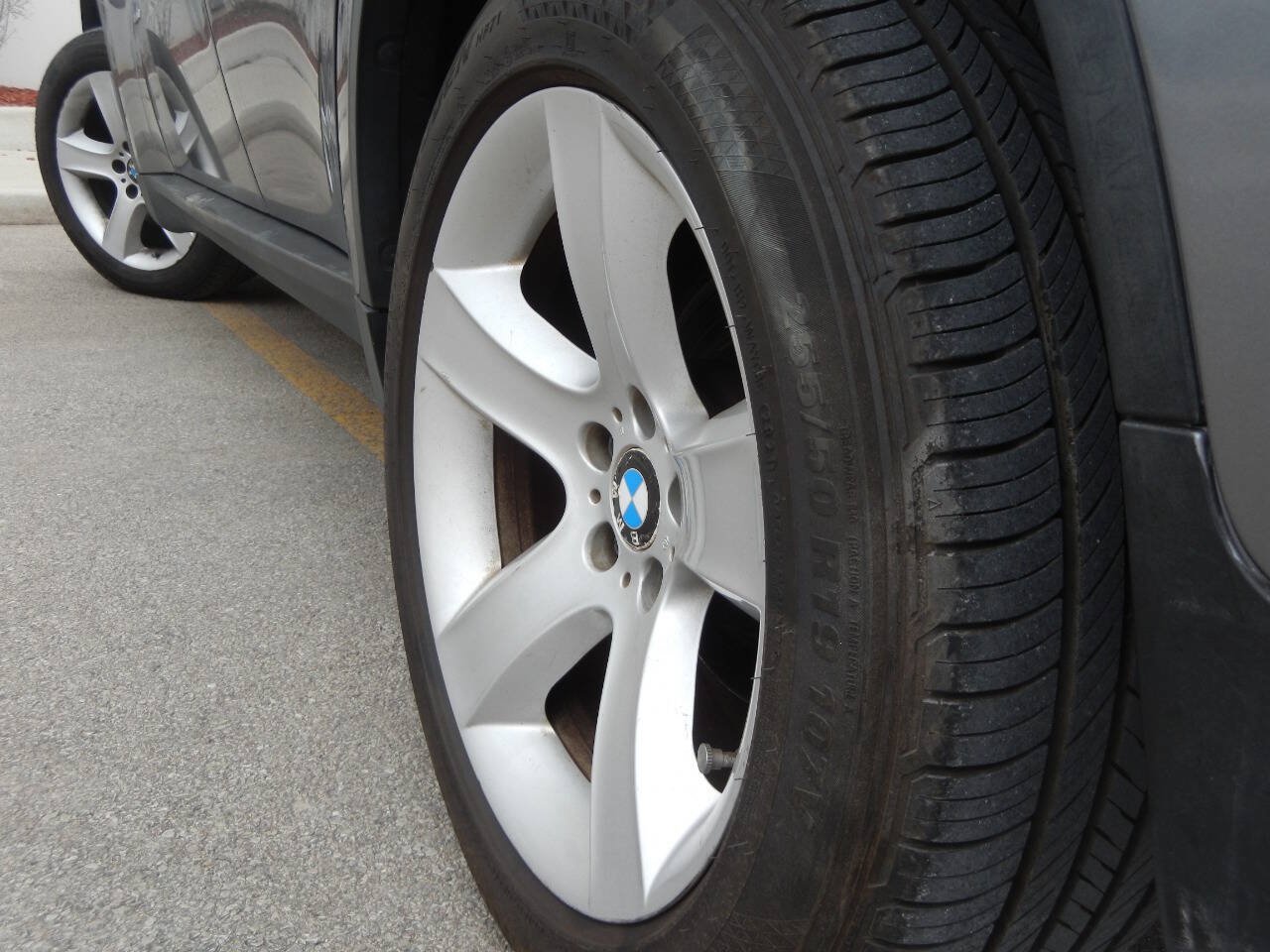Used 2009 BMW X6 xDrive35i AWD/4WD image 16