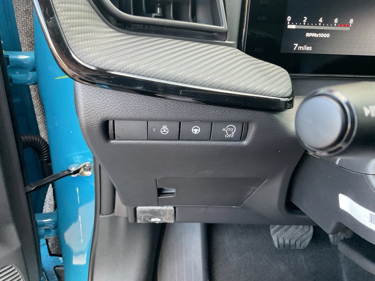 New 2027 Nissan Kicks SR FWD image 24