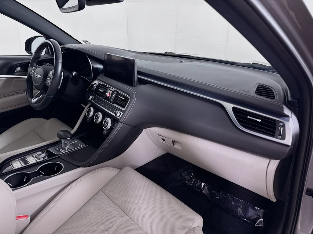 Used 2023 Genesis G70 2.0T AWD/4WD image 32