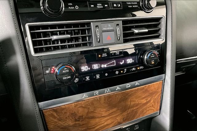 Used 2024 Nissan Armada SL w/ Captain's Chairs Package image 34