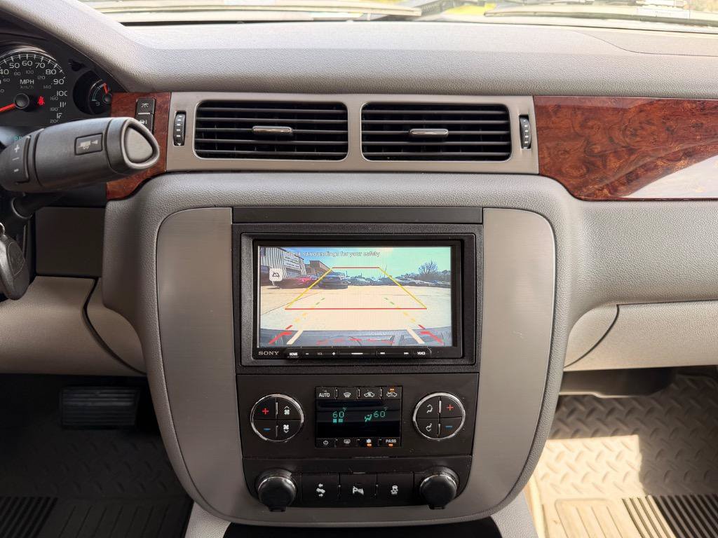 Used 2013 GMC Sierra 1500 SLT w/ SLT Convenience Package AWD/4WD image 7