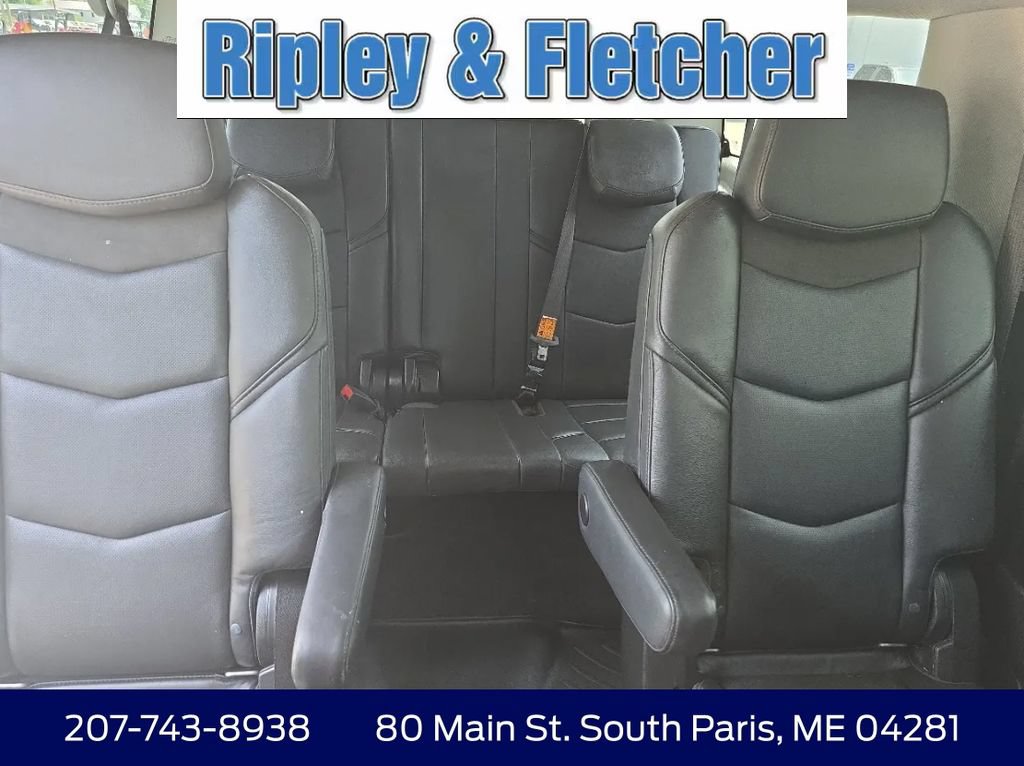 Used 2018 Cadillac Escalade ESV Premium Luxury AWD/4WD image 21