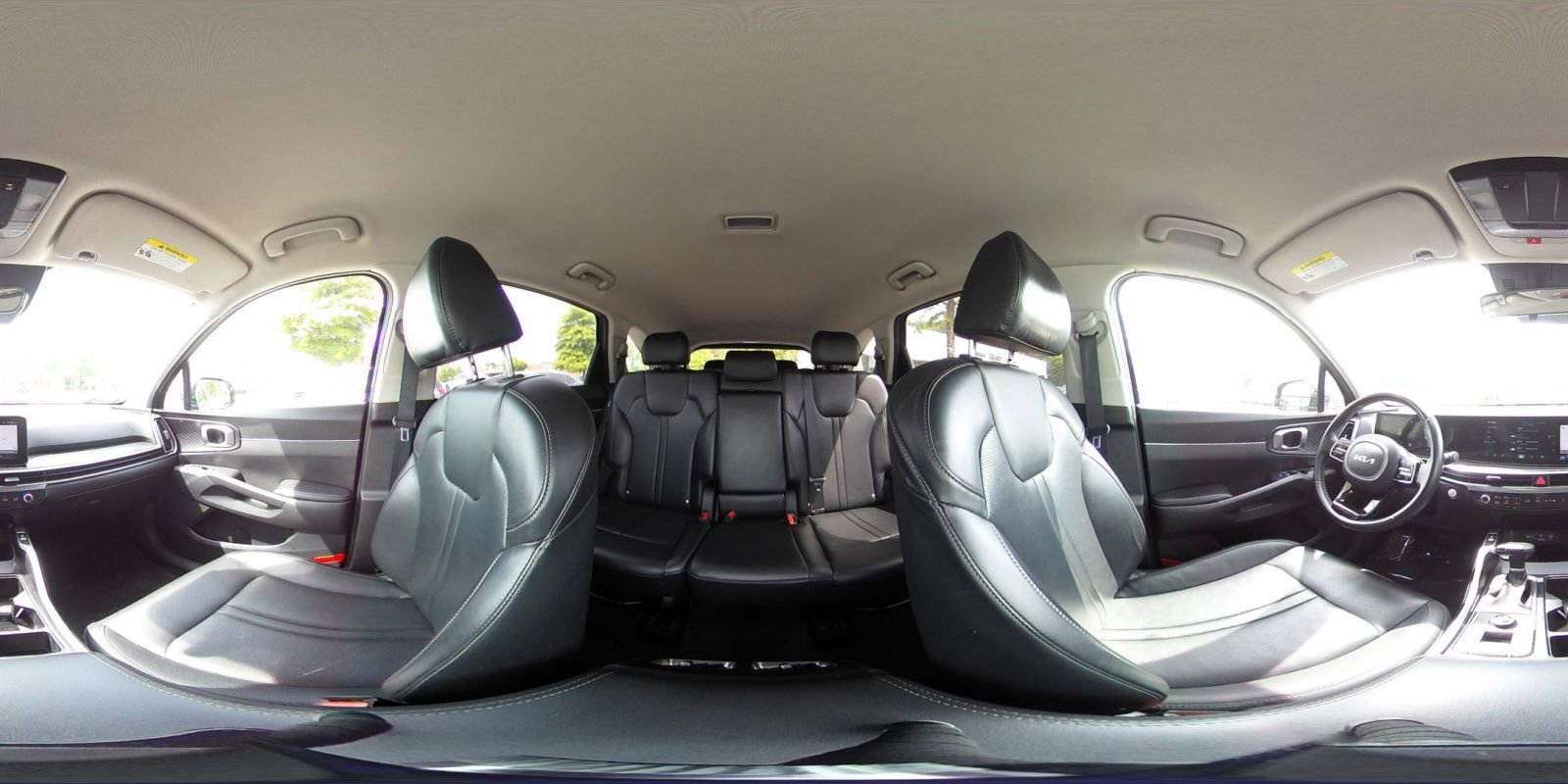 Used 2024 Kia Sorento S image 44