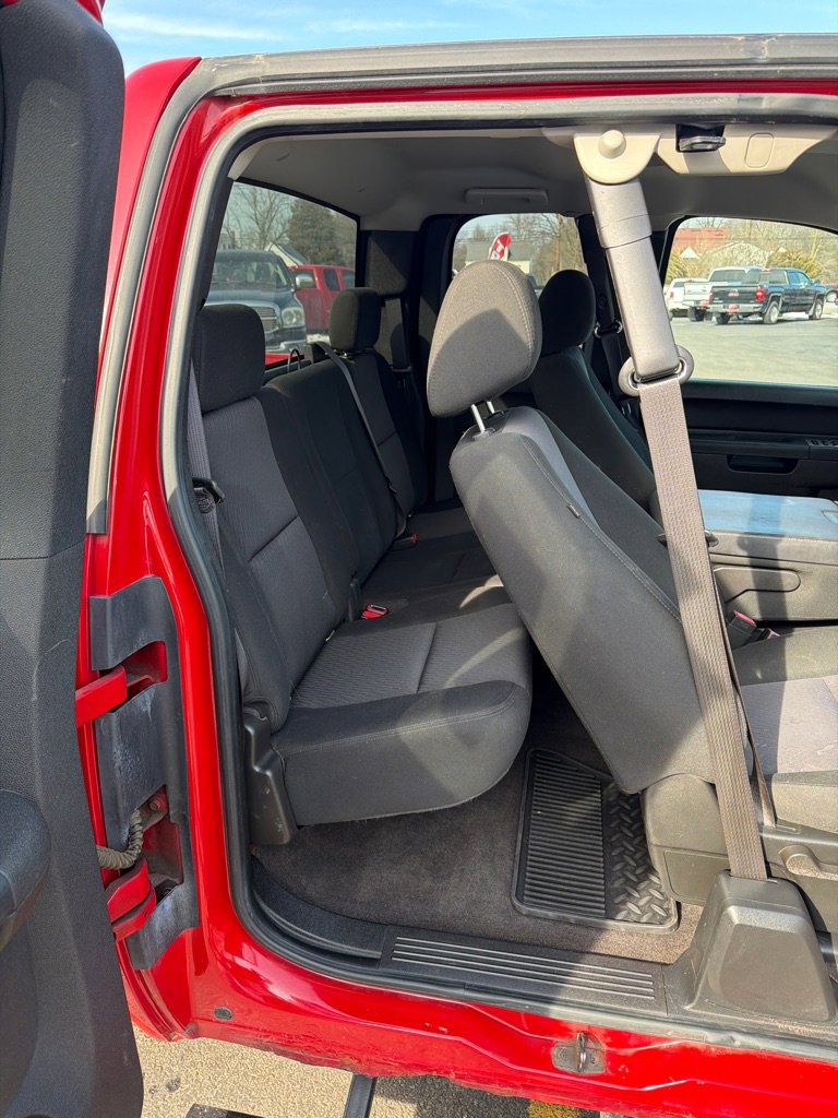 Used 2010 Chevrolet Silverado 1500 LT w/ Power Pack Plus image 12