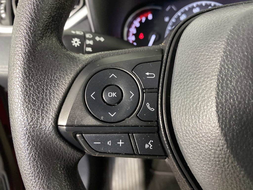 Used 2024 Toyota RAV4 LE AWD/4WD image 16