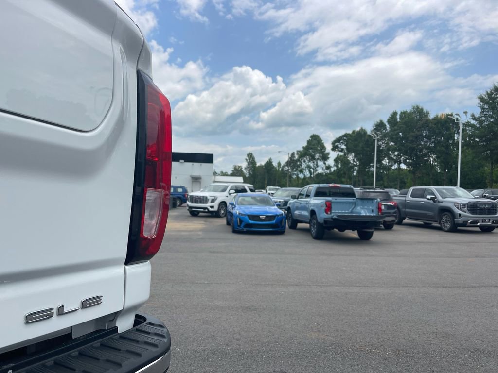 Used 2023 GMC Sierra 2500 SLE w/ SLE Convenience Package image 30