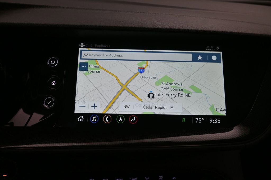 Used 2023 Buick Envision Essence w/ Technology Package I AWD/4WD image 19