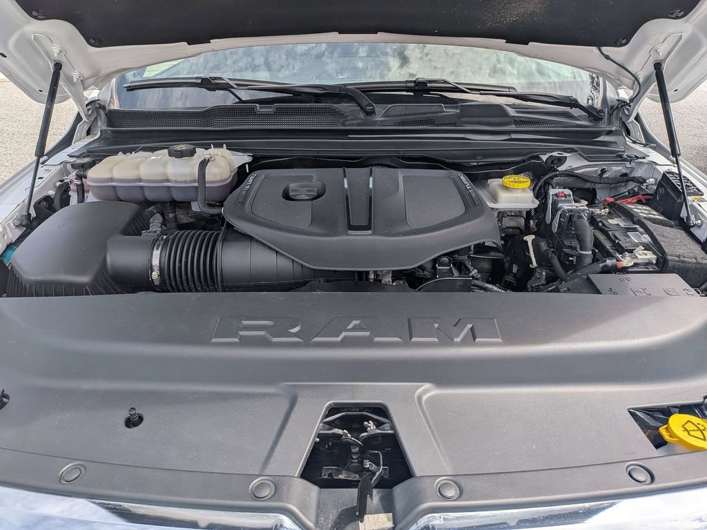 Used 2025 RAM 1500 Big Horn AWD/4WD image 27