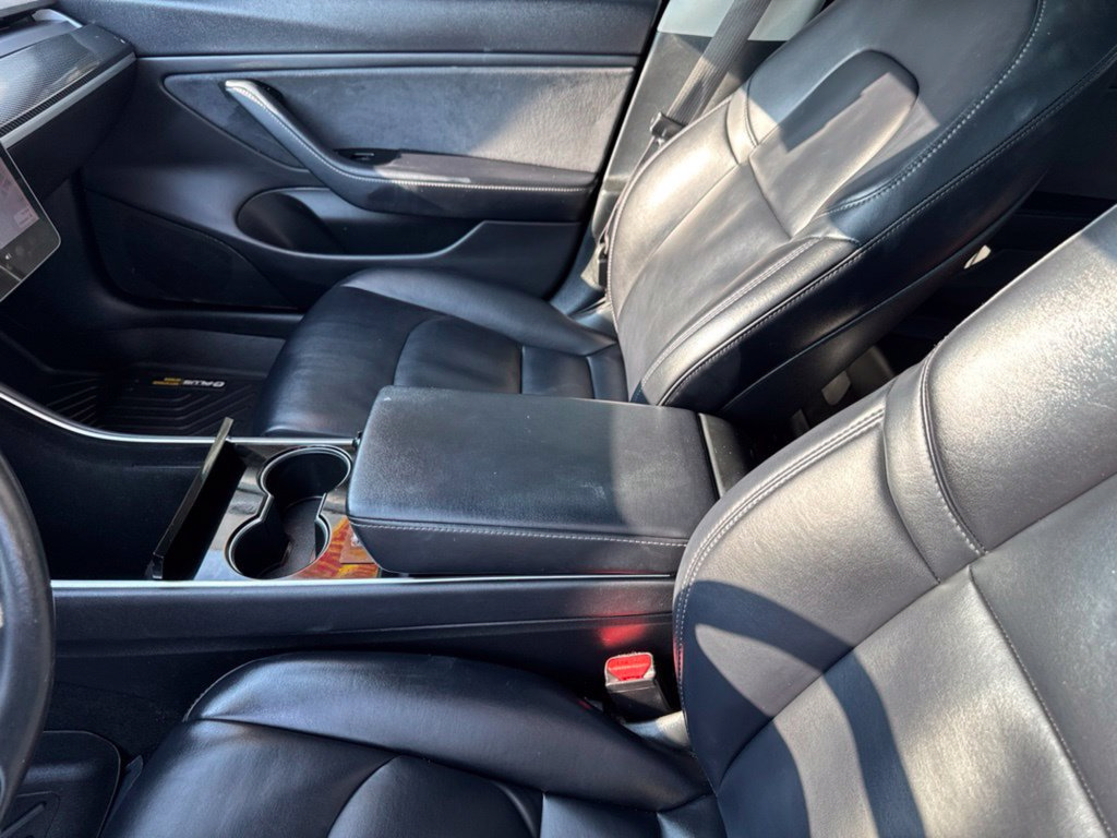 Used 2018 Tesla Model 3 Long Range RWD image 15