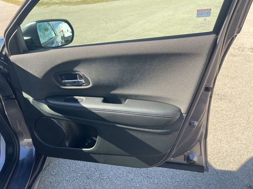 Used 2019 Honda HR-V LX image 33
