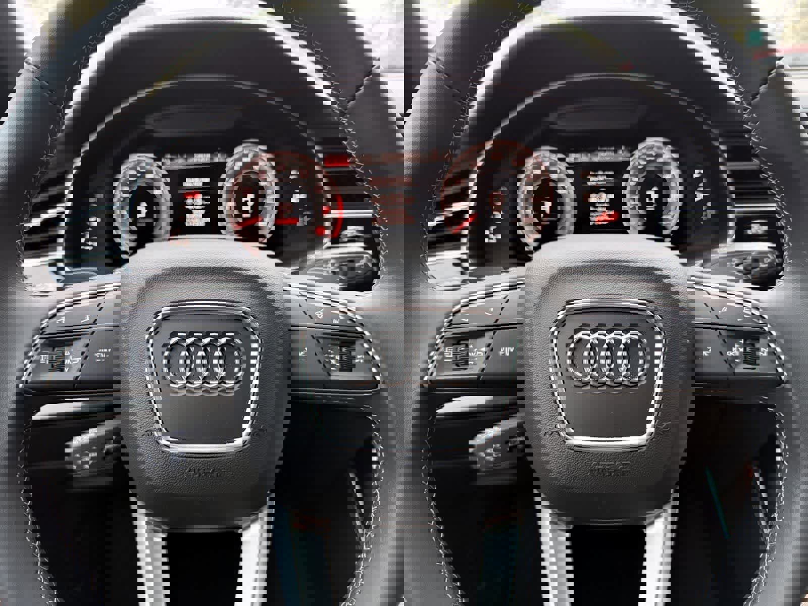 Used 2025 Audi Q8 Premium Plus w/ Premium Plus Package image 22