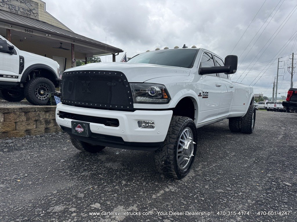 Used 2018 RAM 3500 Laramie w/ Sport Appearance Group AWD/4WD image 2