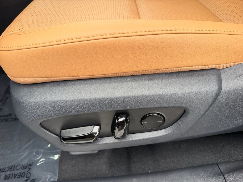 Certified 2026 Lexus RX 350 Premium Plus w/ Convenience Package FWD image 16