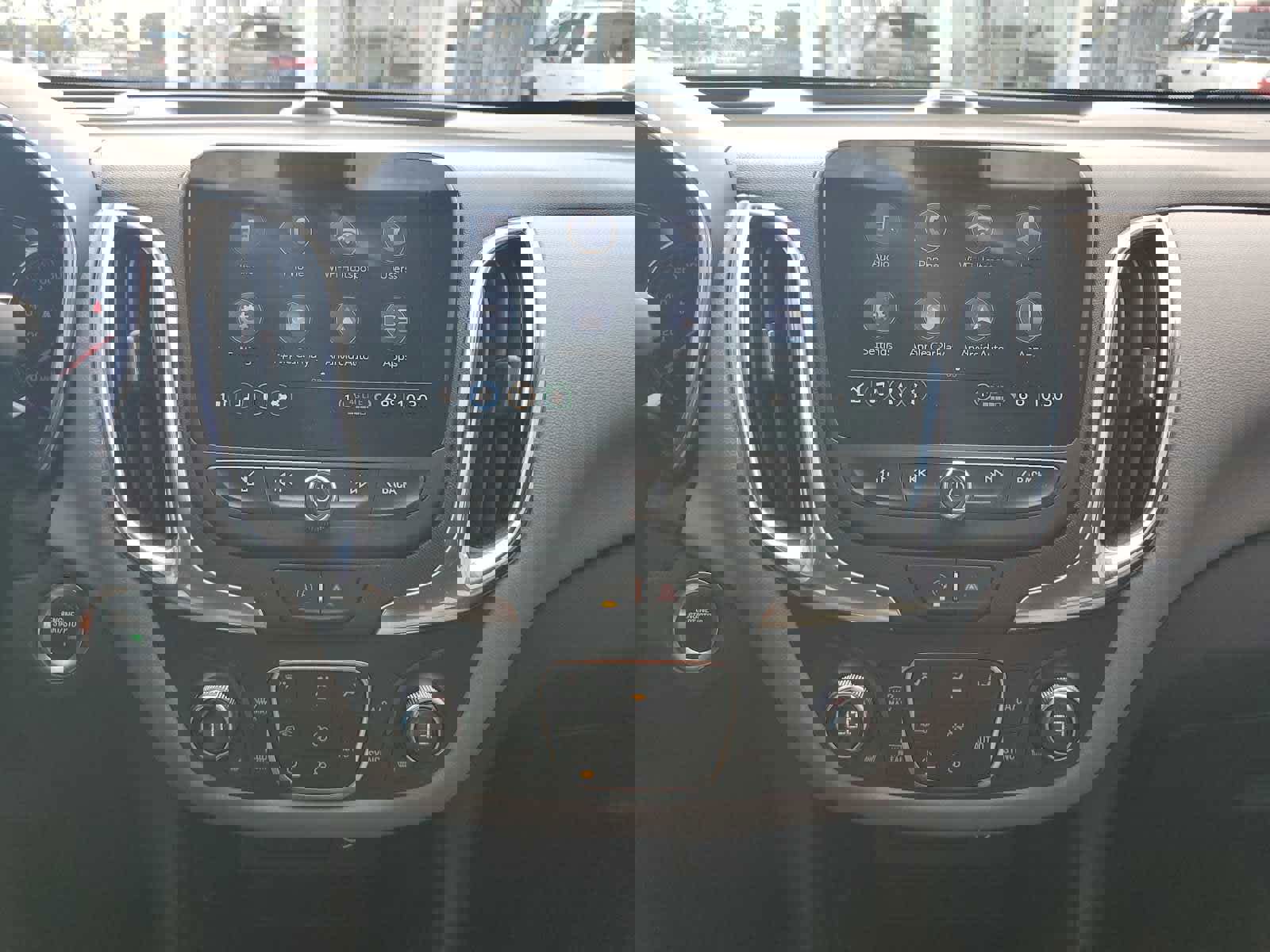 Certified 2024 Chevrolet Equinox LT image 12