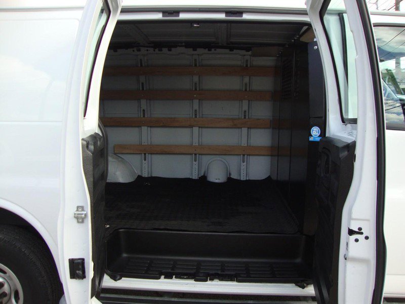 Used 2024 Chevrolet Express 2500 w/ Driver Convenience Package image 5