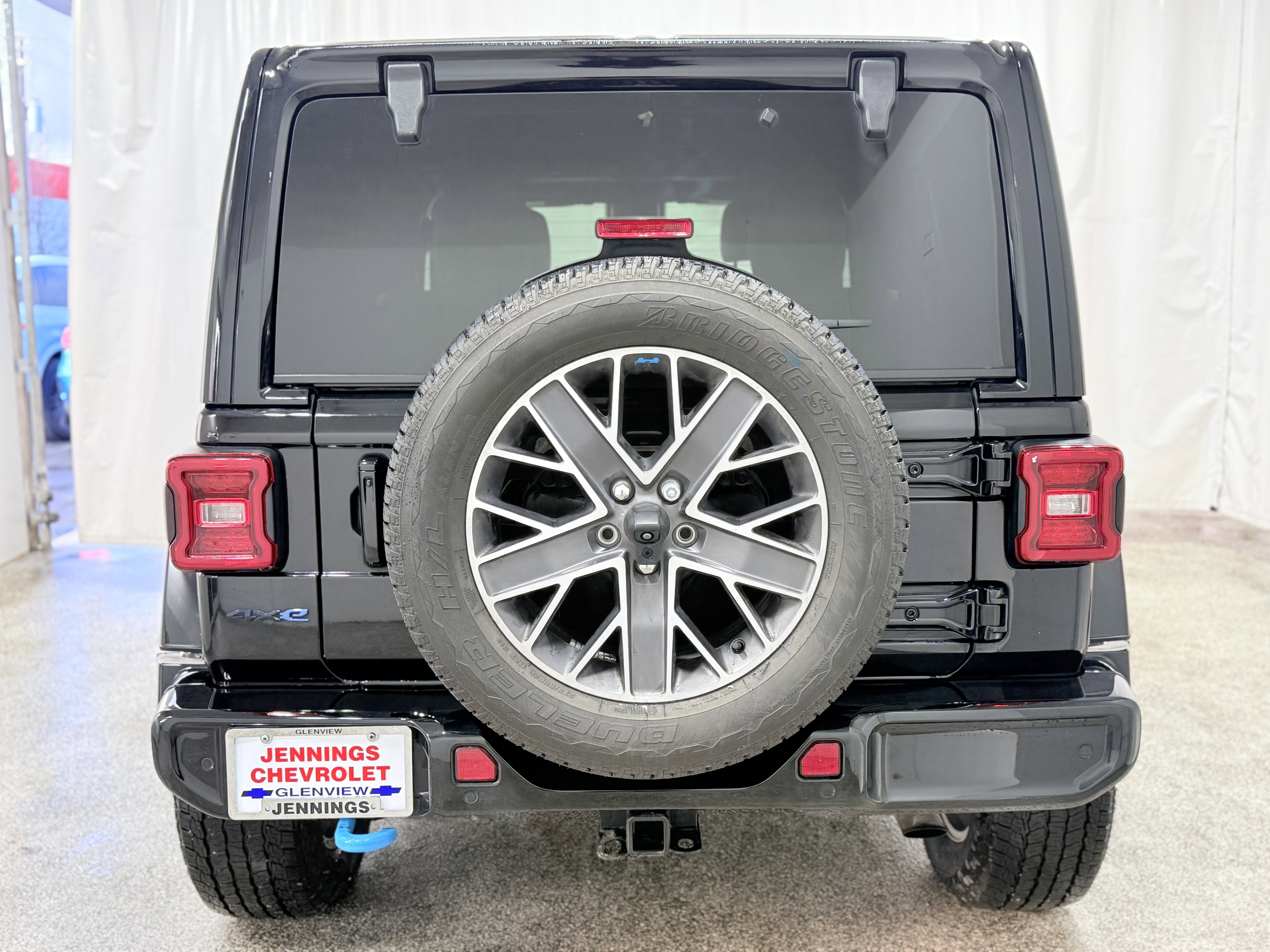 Used 2022 Jeep Wrangler Unlimited Sahara image 7