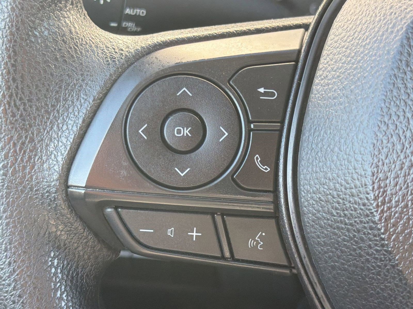 Used 2024 Toyota Corolla LE FWD image 17