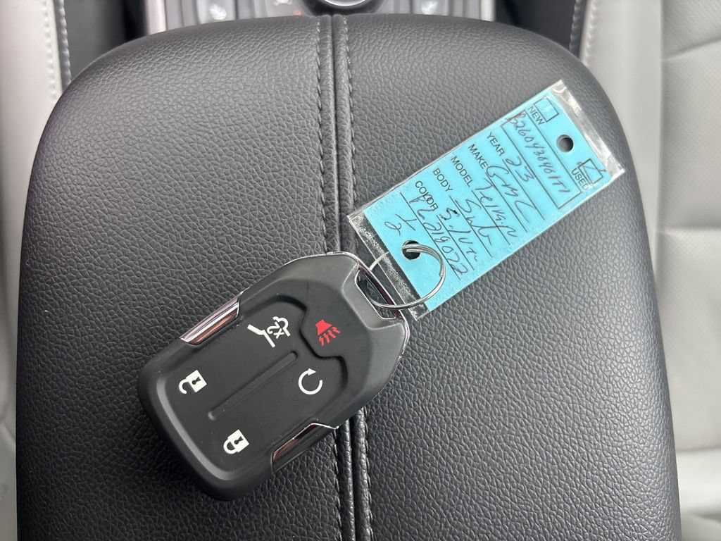 Used 2023 GMC Terrain SLT FWD image 37