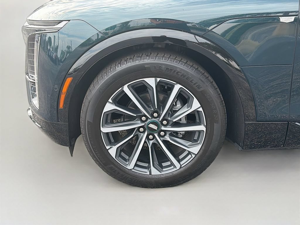 Used 2024 Cadillac Lyriq Sport RWD image 41
