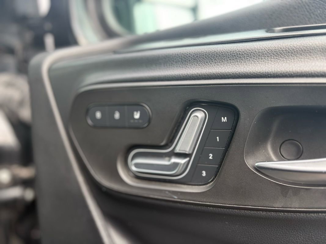 Used 2021 Mercedes-Benz Sprinter 2500 w/ Comfort Plus Package image 31