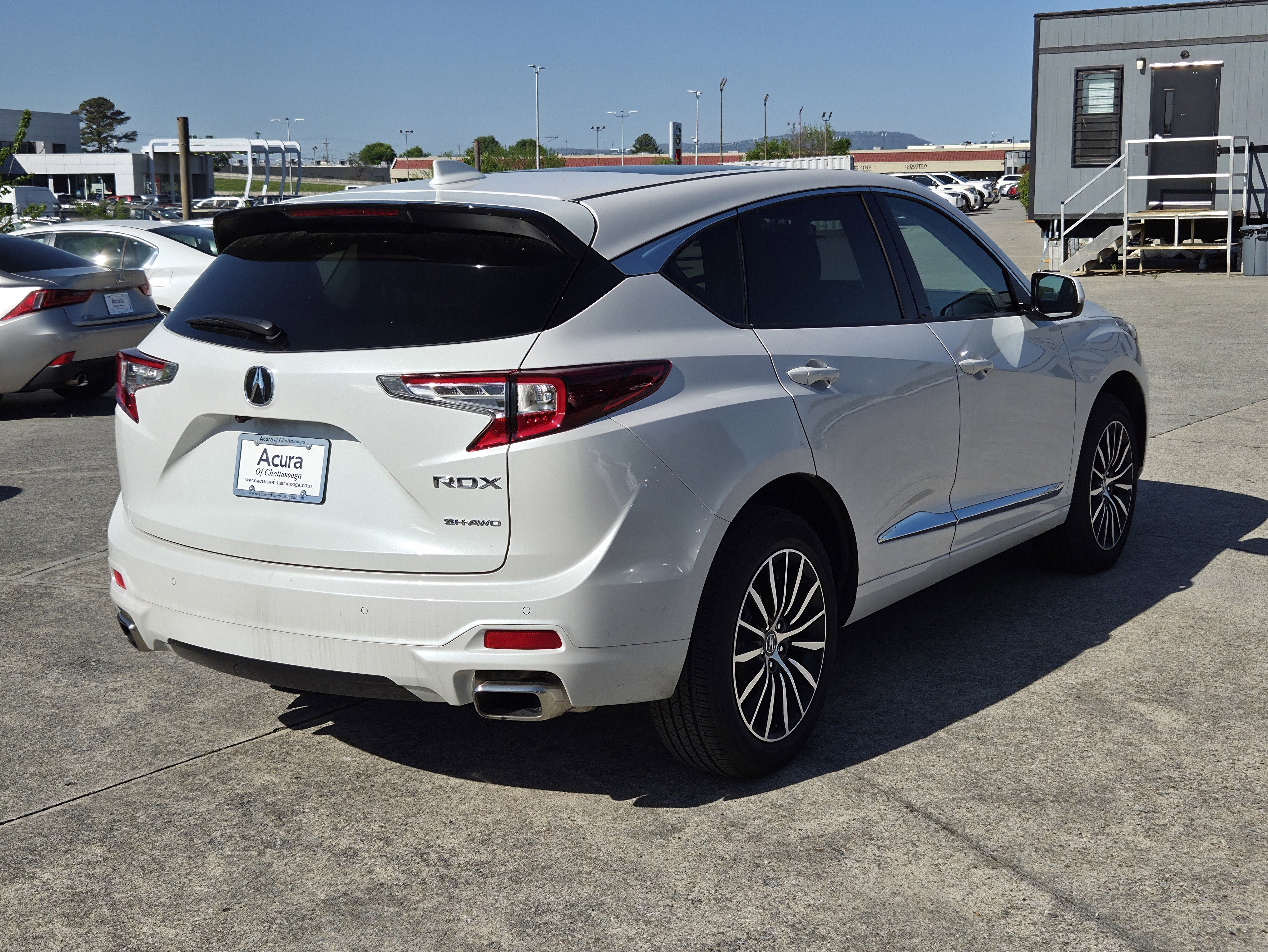 Used 2025 Acura RDX SH-AWD w/ Advance Package image 4