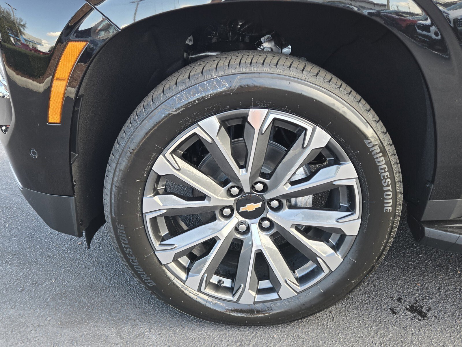 New 2026 Chevrolet Suburban High Country w/ Sun And Tow Package image 4